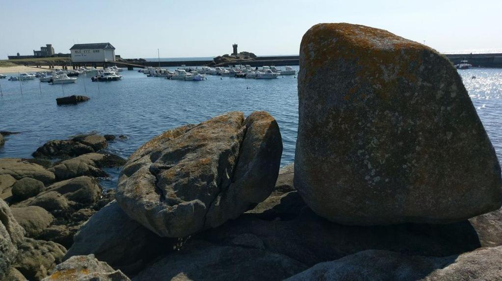 A Moins De 100 Metres De La Mer A La Pointe De Trevignon Trégunc Buitenkant foto